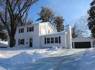 2815 E Central Park Ave, Davenport, IA 52803