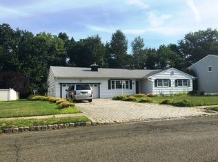 81 Glenroy Rd, Fairfield, NJ 07004