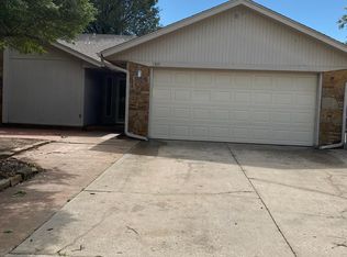 1305 Smoking Tree St #3, Oklahoma City, OK 73160