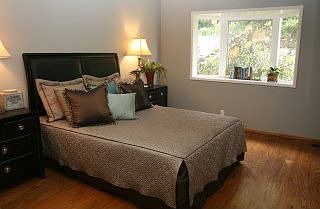 5th image of 2115 Cipriani Blvd