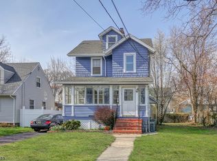 319 E 5th Ave, Roselle, NJ 07203