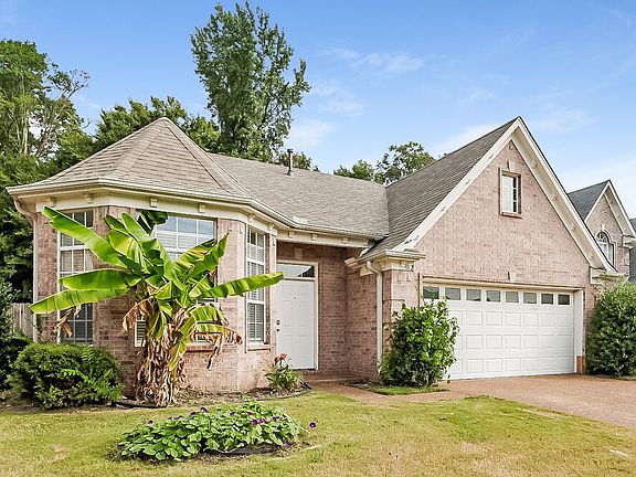 4th image of 9162 Acadia Pl