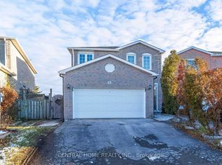 45 Dellano St, Markham, ON L3S 2N8