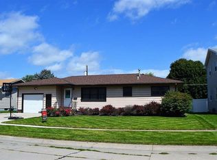 2512 Westside Ave, Norfolk, NE 68701
