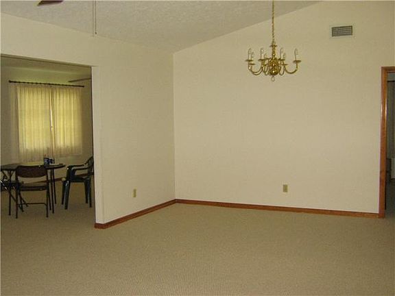 2nd image of 8325 SE Pinehaven Ave