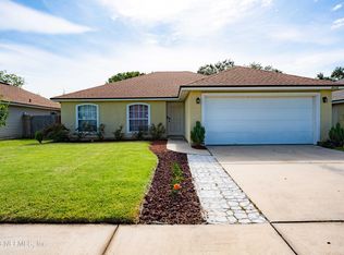 6426 Blue Leaf Ln, Jacksonville, FL 32244