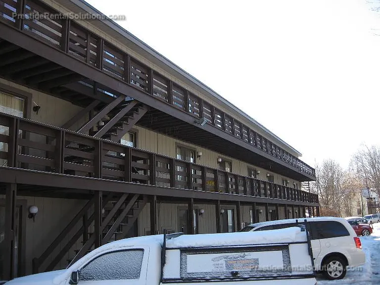 17 Cross St #21 — Photo 12