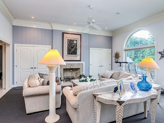 2nd image of 5170 Pebble Brook Dr