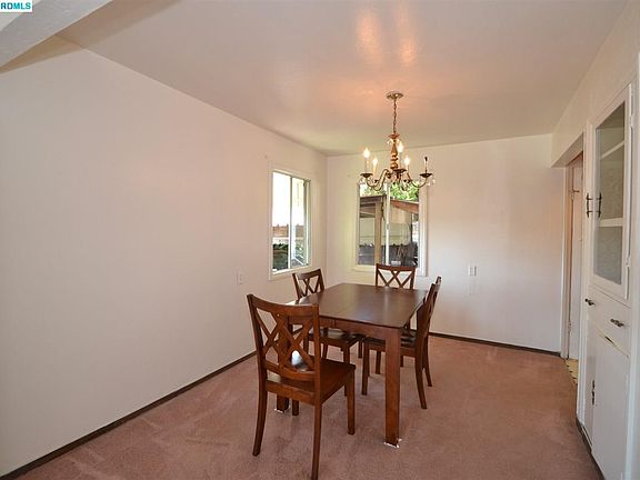 5th image of 4405 Center Ave