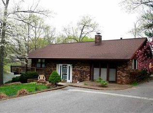 4921 Hoelscher Blvd, Evansville, IN