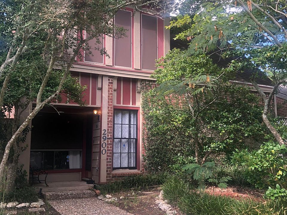 1st image of 2900 Briarcreek Ct