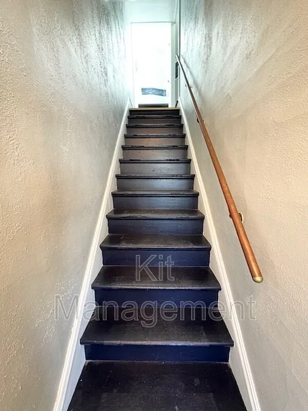 1 bed, 1.0 bath, 450 sqft, $675 — Photo 4