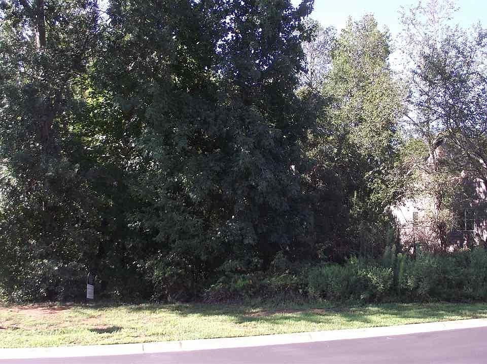 1st image of Quiet Creek Ct