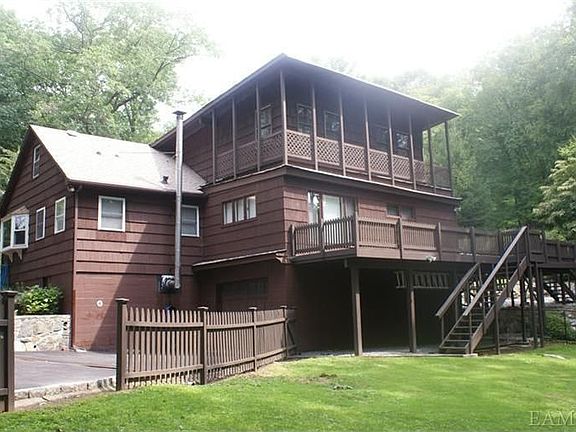 2nd image of 100 Kirk Lake Dr