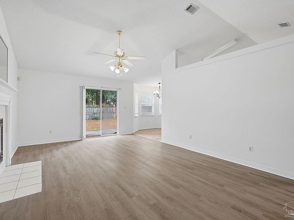4th image of 2678 Hidden Estates Cir