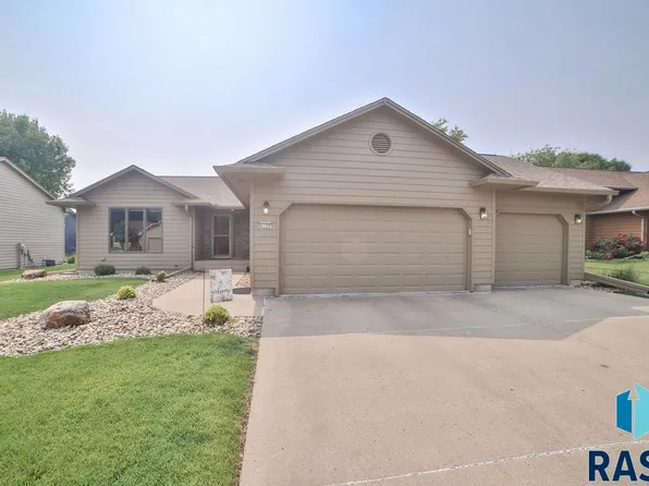 4109 S Bond Ave, Sioux Falls, SD 57103