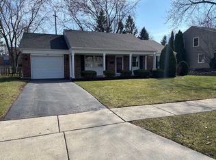 1621 Portsmouth Ln, Schaumburg, IL