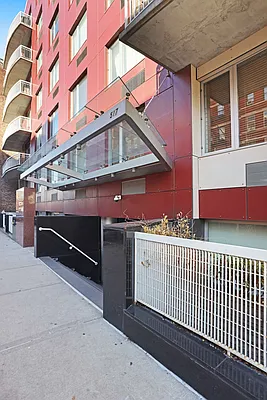 Sold by Compass | media 6
