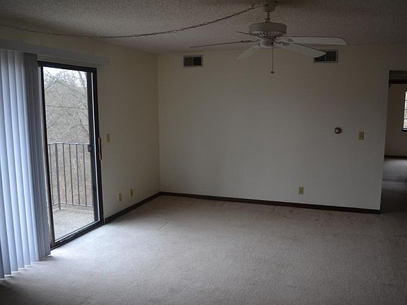 5th image of 3003 W Granada Ct