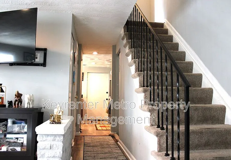 1806 Palmer Park Rd — Photo 17