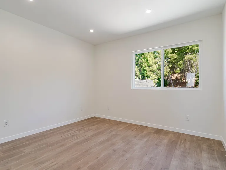 1961 Waltonia Dr #103 — Photo 15