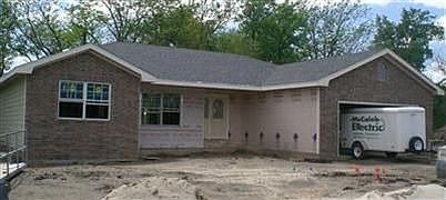 2nd image of 1632 Rivendell St