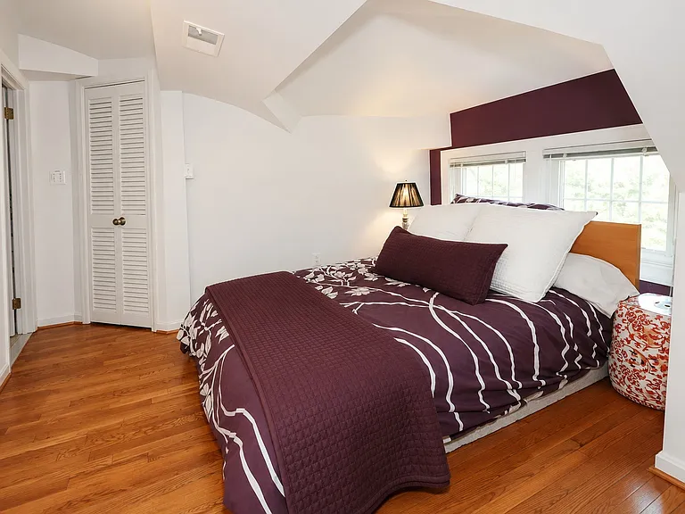 5227 Connecticut Ave NW #307 — Photo 8