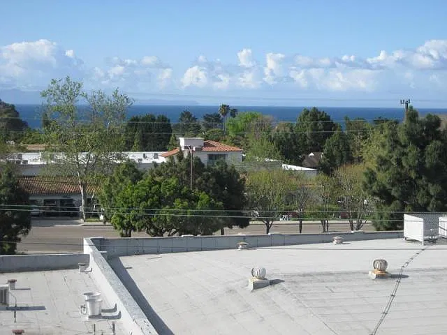 2 bed, $3,495 — Photo 2