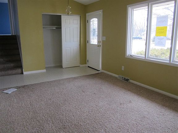 2nd image of 59294 Park Shore Dr