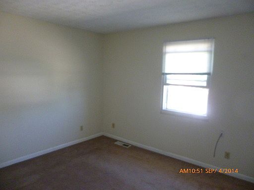 2nd image of 3917 Pleasant Ave APT 4