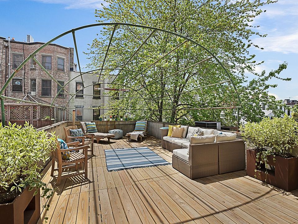 1st image of 310 Garfield Pl APT 6