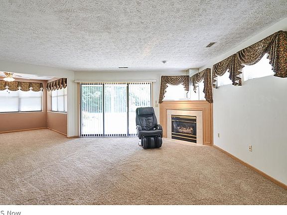 5th image of 35 Forest Cove Dr #19