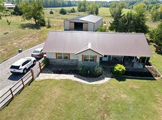 1011 W Red Hill St, Dyer, AR 72935