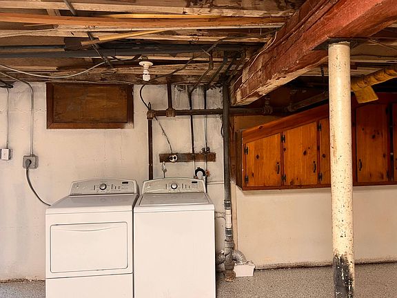 4th image of 91 Beechwood Pl