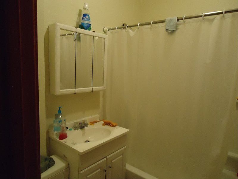 2nd image of 2510 Myrtle Ave