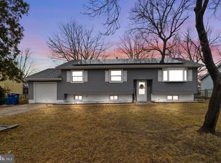 21 Railroad St, Browns Mills, NJ 08015