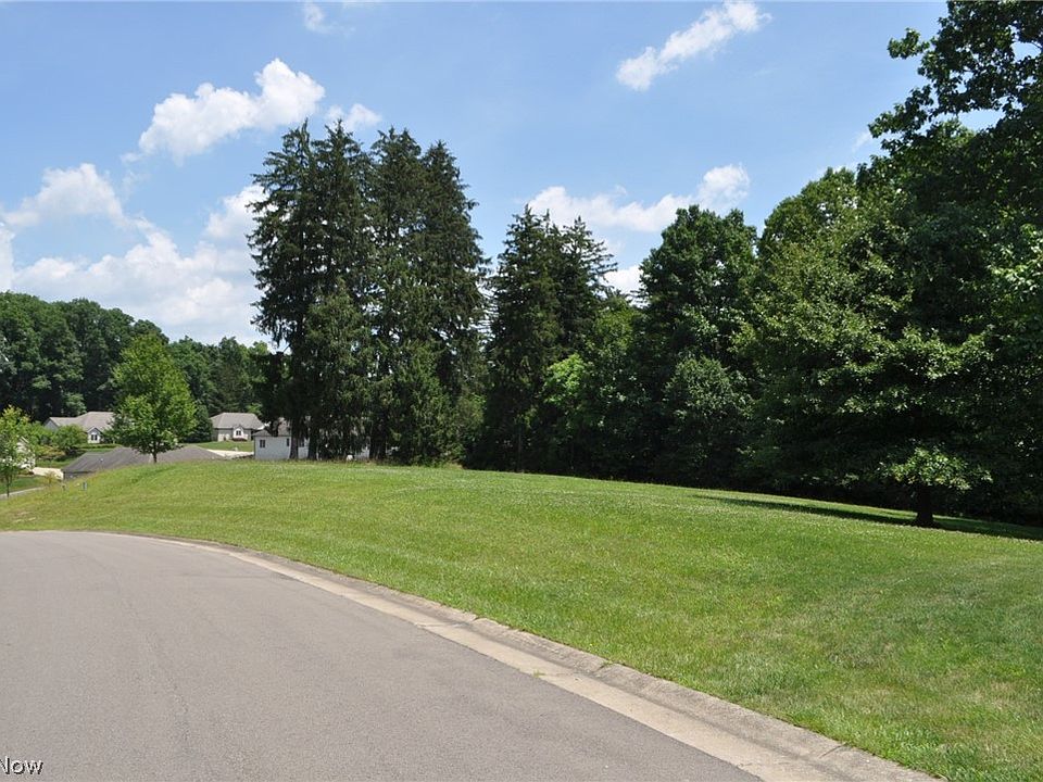 1st image of Oak Meadow Ln