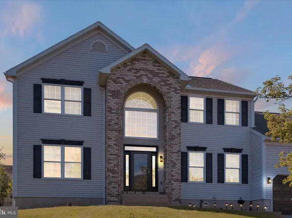 36 Hayden Cir, Reading, PA 19606