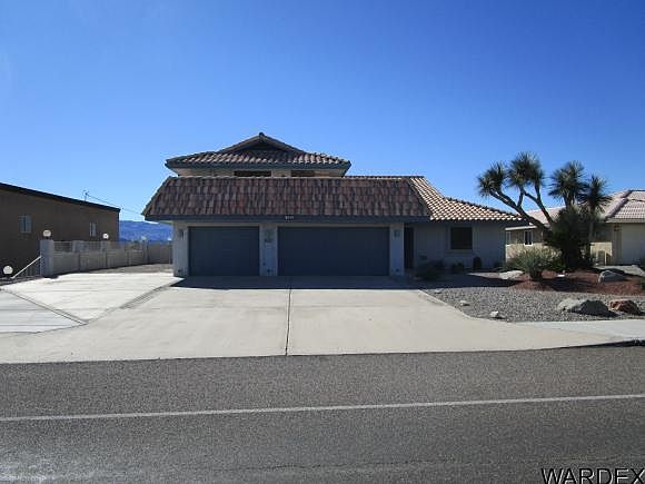 1st image of 785 Acoma Blvd S