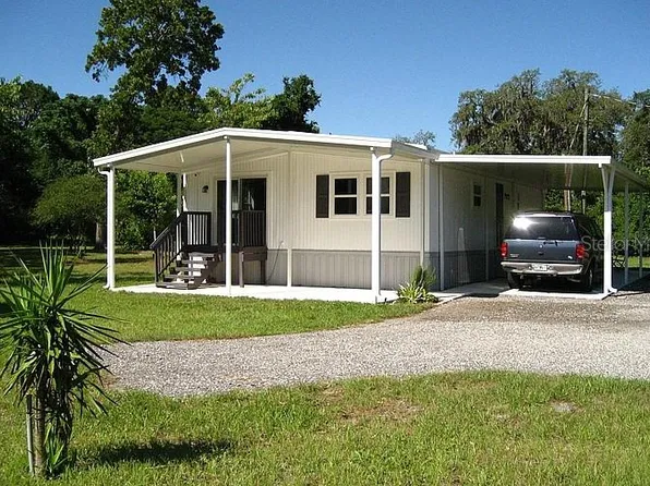 10300 Chestnut Dr, Hudson, FL 34669