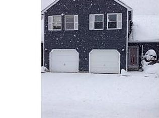 20 Vicki Ln, Colchester, CT 06415