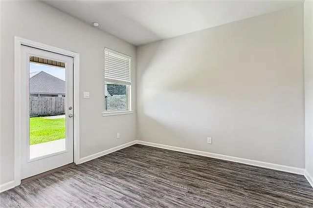 3635 Trestle Crossing Ave — Photo 6