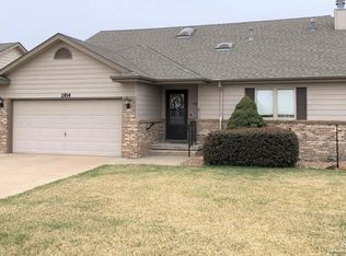 1914 Foxtail Dr, Salina, KS 67401