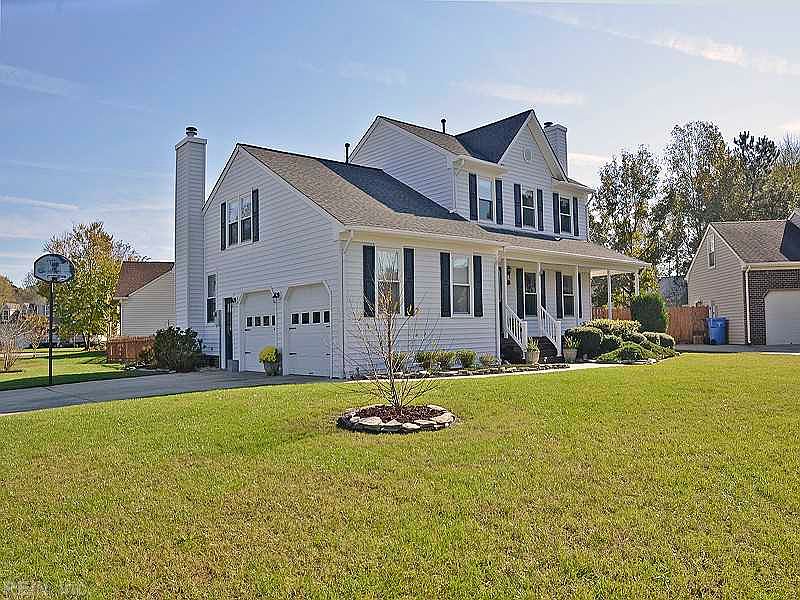 1st image of 901 Country Trail Ct