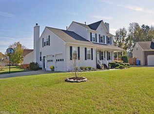 901 Country Trail Ct, Chesapeake, VA 23322
