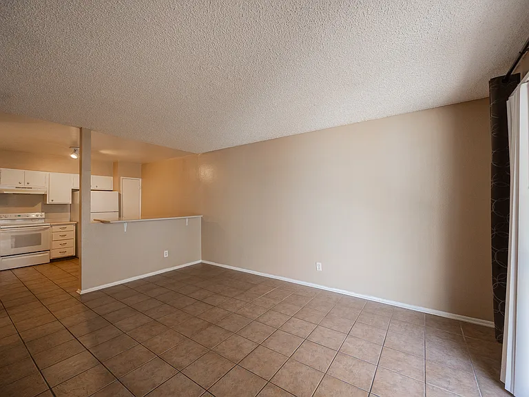 720 S Dobson Rd #10 — Photo 10