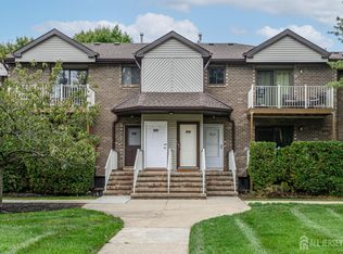 4112 Birchwood Ct, North Brunswick, NJ 08902