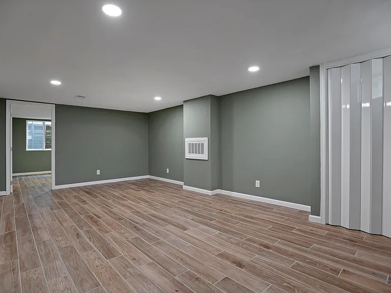 1251 Dellwood Ave — Photo 21
