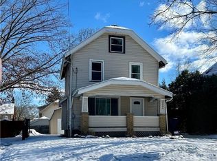 1085 Chalker St, Akron, OH 44310