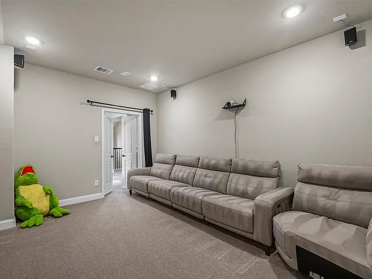 18606 Rock Quarry Trl — Photo 25